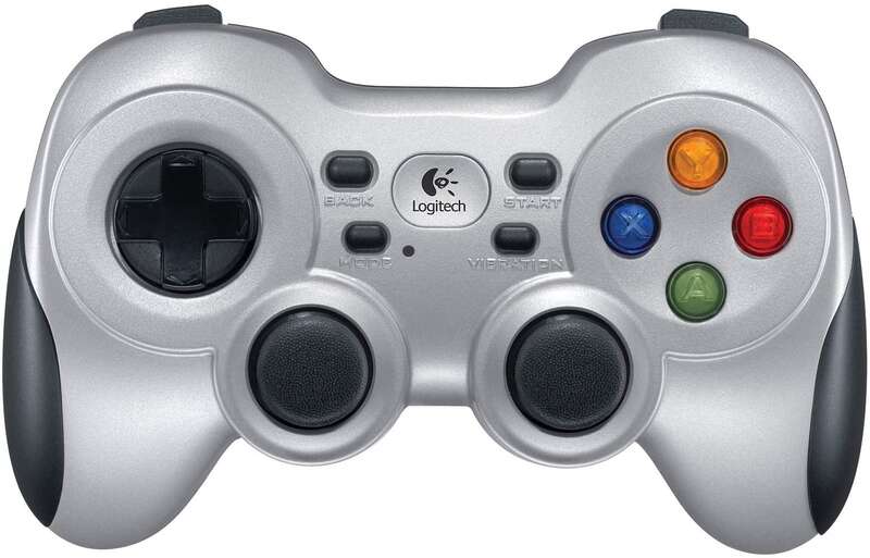Logitech F710 Controller/Gamepad wireless USB - Per PC - 12 pulsanti - Colore argento/nero Logitech F710 Controller/Gamepad wireless USB - Per PC - 12 pulsanti - Colore argento/nero