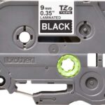 Brother TZe325 Nastro laminato originale per etichette - Testo bianco su sfondo nero - Larghezza 9 mm x 8 metri