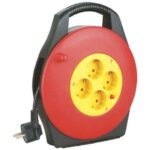 Elbat Avvolgicavo con protezione termica - 4 prese Shuko - Carico massimo avvolto 1100 W