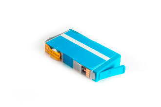 Generico HP 903XL Ciano Cartuccia d'inchiostro - Sostituisce T6M03AE/T6L87AE (Chip rinforzato contro gli aggiornamenti) Generico HP 903XL Ciano Cartuccia d'inchiostro - Sostituisce T6M03AE/T6L87AE (Chip rinforzato contro gli aggiornamenti)