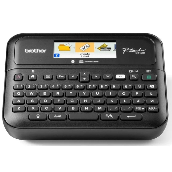 Brother P-Touch D610BT Etichettatrice elettronica - Schermo LCD a colori - Larghezza massima del nastro 24 mm - Bluetooth Brother P-Touch D610BT Etichettatrice elettronica - Schermo LCD a colori - Larghezza massima del nastro 24 mm - Bluetooth