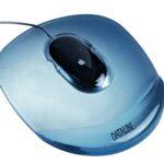 Tappetino Esselte Dataline con poggiapolsi imbottito in gel - Misure 235x285x30 mm - Base antiscivolo - Migliore controllo del mouse - Colore blu trasparente