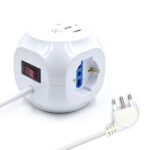 Ewent Ciabatta con 6 prese da tavolo a forma di cubo - 3 prese L/F (Schuko) - 2x USB-A - 1x USB-C - Spina italiana piatta ad angolo - Interruttore On/Off - Cavo da 1