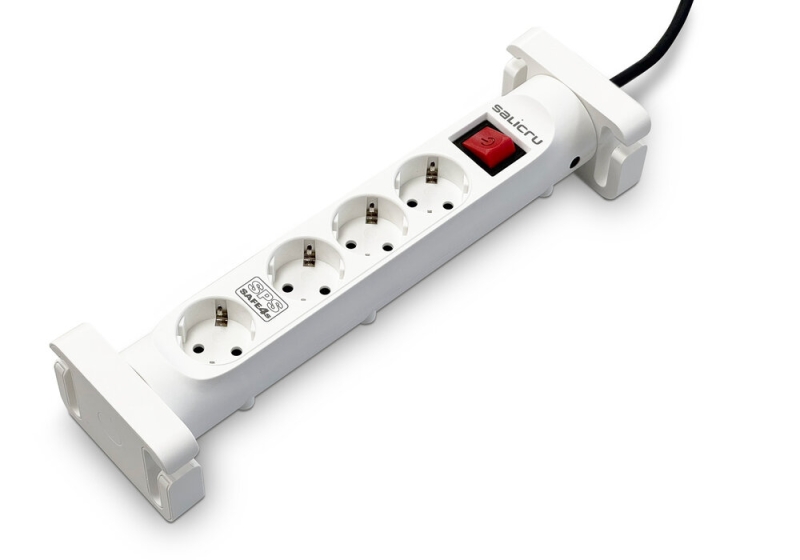 Salicru Regolatore SPS SAFE 4S Protezioni elettriche attive di ultima generazione - 4 prese Schuko - Colore bianco Salicru Regolatore SPS SAFE 4S Protezioni elettriche attive di ultima generazione - 4 prese Schuko - Colore bianco