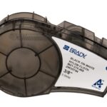 Brady M21-375-499 Nastro per etichette originale in tessuto di nylon - Testo nero su sfondo bianco - Larghezza 9