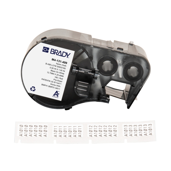 Brady M4-131-499 Nastro per etichette originale in tessuto di nylon - Testo nero su sfondo bianco - Larghezza 25 Brady M4-131-499 Nastro per etichette originale in tessuto di nylon - Testo nero su sfondo bianco - Larghezza 25