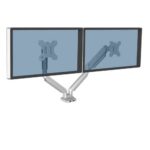 Fellowes Platinum Series Braccio per doppio monitor - Fino a 27" e 9 kg - 2 porte USB - Regolabile con molla a gas - Colore argento - immagine 2
