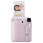 Fujifilm Instax Mini 12 Lilac Purple Fotocamera istantanea - Dimensioni immagine 62x46 mm - Flash automatico - Esposizione automatica - Mini specchio per selfie - Modalità primo piano - immagine 4