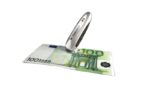 Safescan 35 Rilevatore portatile di banconote false - Verifica di filigrane, inchiostro magnetico e filo magnetico - Leggero e compatto - immagine 3