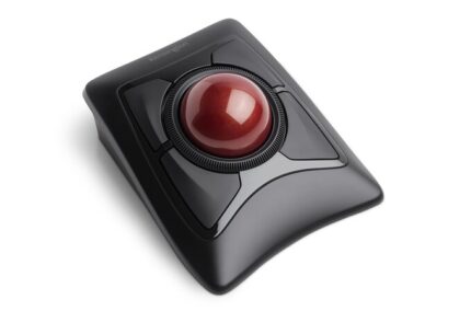 4 GHz - Sfera di grandi dimensioni - 4 pulsanti personalizzabili - Poggiamani rimovibile - Precisione e controllo insuperabili - Colore nero/rosso