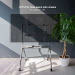 Tooq Supporto da pavimento con ruote per schermi "Istand" 50"-86" - Colore grigio - immagine 5
