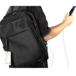 XO Zaino per laptop - fino a 15,6" - Impermeabile e resistente - Ricarica rapida USB - Design ergonomico - Colore nero - immagine 4