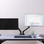Aisens Supporto da tavolo RGB Gaming con contrappeso girevole e inclinabile per monitor/TV 9 kg (3 perni - 2 bracci) da 17-32" - Colori vari - immagine 3