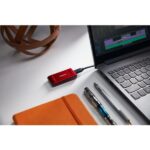 Kingston XS1000 Disco rigido solido portatile SSD 2 TB USB 3.2 - Colore rosso - immagine 3