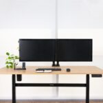 Tooq Supporto da tavolo con bracci articolati per 2 monitor da 13"-34" - Girevole e inclinabile - Pistone a gas - Peso massimo 10 kg per braccio - VESA 100x100 mm - immagine 5