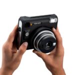 Fujifilm Instax Square SQ40 Fotocamera istantanea - Dimensioni immagine 62×62 mm  - Specchio per selfie - Esposizione automatica - Colore nero - immagine 5