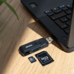 Tooq Lettore di schede USB-C e USB-A - Compatibile con SD, Micro SD e TF - Colore nero - immagine 4