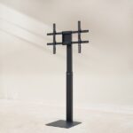 Tooq Midas Supporto da pavimento per schermi da 37-70" - Rotazione e inclinazione regolabili - Gestione dei cavi - Peso massimo 40 kg - VESA massimo 600x400 - Colore nero - immagine 2