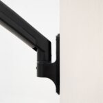 Tooq Supporto a parete con braccio articolato per monitor da 13"-34" - Pistone a gas - Girevole e inclinabile - Gestione dei cavi - Peso massimo 10 kg - VESA 100x100 - Colore nero - immagine 3
