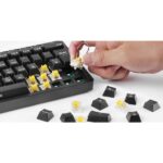 Mars Gaming MKMINIPRO Tastiera compatta ibrida H-Mech - Switch SKN marrone - Disposizione portoghese QWERTY PT - Illuminazione RGB Chroma - 300x114x42 mm - Colore bianco - immagine 4