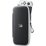 Nintendo Pack con custodia e 2 protezioni per lo schermo per console Nintendo Switch OLED - Protezione efficace contro gli urti - Materiale resistente e durevole - Colore nero - immagine 2