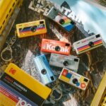 Kodak Charmera Fotocamera digitale istantanea retrò - 1,6 megapixel - Dimensioni ridotte/portachiavi - Batteria ricaricabile - Peso 30 g - Modello casuale - immagine 3