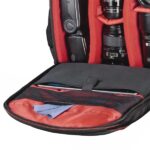 Hama Miami Zaino per fotocamera - Capacità 12L - Poliestere - Tasca per tablet fino a 10,2" - Scomparti separati per obiettivi - Maniglia - 27x12x34cm - Colore nero - immagine 5