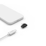 Hama Essential Adattatore USB-C angolato a 90º - Potenza fino a 240 W - Velocità fino a 10 Gbit/s - Power Delivery - Colore nero - immagine 4