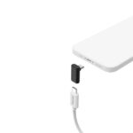 Hama Essential Adattatore USB-C angolato a 90º - Potenza fino a 240 W - Velocità fino a 10 Gbit/s - Power Delivery - Colore nero - immagine 5