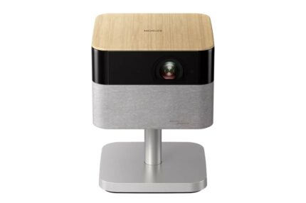 Epson Lifestudio Flex Plus EF-72 Proiettore 4K PRO-UHD - 1000 lumen - Sistema audio Bose - WiFi