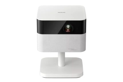 Epson Lifestudio Flex Plus EF-71 Proiettore FullHD - 700 lumen - Sistema audio Bose - WiFi