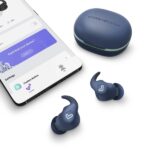Cuffie sportive Energy Sistem Arena - True Wireless - Bluetooth 5.3 - Protezione da sudore e spruzzi - 20 ore di autonomia - Sistema SecureFit+ Fit+ - Colore blu - immagine 5