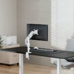 Aisens Eco Supporto da tavolo con braccio articolato per monitor 17"-32" - Supporta fino a 9 kg - Gestione dei cavi - VESA 100x100 mm - Contrappeso girevole e inclinabile - Bianco - immagine 5