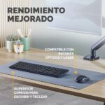 Fellowes Breyta Tappetino da scrivania - Antiscivolo - Protezione antimicrobica - Antiriflesso - Realizzato con materiale riciclato - 40x80x0,25cm - Blu - Antiriflesso - Antiriflesso - Realizzato con materiale riciclato - 40x80x0,25cm - Blu - Protezione antimicrobica - Antiriflesso - Materiale riciclato - 40x80x0,25cm - Blu - immagine 5