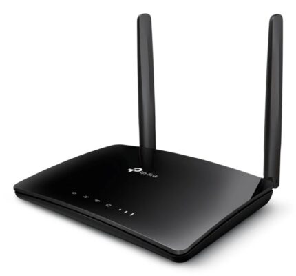 2Gbps - VPN - WiFi - 3x10/100Mbps LAN - 10/100Mbps LAN/WAN - NanoSIM - 2xsma femmina - Plug and Play - Colore nero