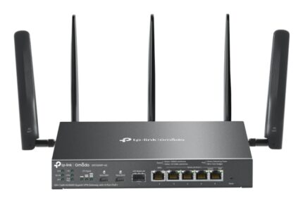 TP-Link Omada ER706WP-4G Router dual-band con NAT - WiFi fino a 3 Gbps - Ethernet - VPN - SFP da 1 Gbps - WAN da 1 Gbps - 4 porte LAN da 1 Gbps - Bilanciamento del carico - Antenne rimovibili - Colore nero