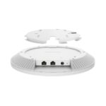 TP-Link Omada EAP783 Punto di Accesso Tri-Band - PoE+ - Bluetooth - Velocità fino a 19Gbps - Copertura fino a 200m2 - Supporta fino a 760 client - 7 Mesh WiFi - Ethernet - Colore bianco - immagine 3