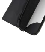 Tucano Gommo Sleeve Custodia per portatile da 15,6" - Materiale gommato impermeabile - Tasca per accessori - Colore nero - immagine 3