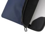 Tucano Gommo Sleeve Custodia per portatile da 15,6" - Materiale gommato impermeabile - Tasca per accessori - Colore blu - immagine 4