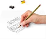 Staedtler Noris 120 Confezione da 3 matite esagonali in grafite + gomma + temperino - Mina HB ultra resistente da 2 mm - Legno proveniente da foreste sostenibili - immagine 3