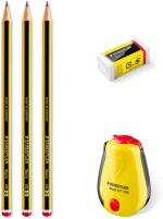Staedtler Noris 120 Confezione da 3 matite esagonali in grafite + gomma + temperino - Mina HB ultra resistente da 2 mm - Legno proveniente da foreste sostenibili - immagine 2