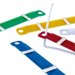 Apli Confezione da 50 fermagli in plastica con linguetta - Dimensioni 90x12 mm - Chiusura a compressione - Ideali per organizzare la carta - Colori assortiti - immagine 2