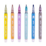 5 mm - Base alcolica - Confezione da 6 colori - Scrittura interna argento con contorno colorato - Ideali per la decorazione - 4 g di inchiostro per pennarello - Scatola 70x135x15 mm