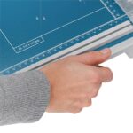 Dahle 502 Taglierina a leva formato A4 - Capacità 8 fogli - Lama superiore in acciaio massiccio - immagine 2