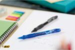 Bic Gel-ocity Original Penna a gel retrattile - Punta media da 0,7 mm - Ricaricabile - Impugnatura in gomma - Clip in plastica - Colore blu - immagine 3
