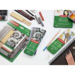 Derwent Academy Sketching Pack da 6 matite di grafite esagonali di diverse durezze - Speciali per schizzi - Corpi in legno naturale - Facili da temperare - Resistenti alla rottura - immagine 3