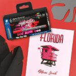 Staedtler 371 Confezione da 6 pennarelli con punta a pennello morbida - Colori vivaci e brillanti - Non ingialliscono con il passare del tempo - Nuova inchiostro Multi Ink - Pigmenti di prima qualità - Colori rossi/rosa assortiti - immagine 2