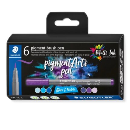 Staedtler 371 Confezione da 6 pennarelli con punta a pennello morbida - Colori vivaci e brillanti - Non ingialliscono nel tempo - Nuova inchiostro Multi Ink - Pigmenti di prima qualità - Colori blu/viola assortiti