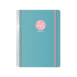 Agenda annuale Dohe Menphis - Una pagina per giorno - Copertina in plastica - Sabato e domenica sulla stessa pagina - Chiusura con elastico - Dimensioni 15x21 cm - Colore verde