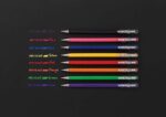 5 mm - Inchiostro gel opaco - Realizzata con il 55% di materiali riciclati - Colore arancione